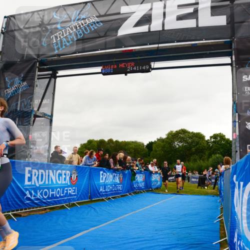 30.08.2026 - Elbe Triathlon Hamburg LAZAROV Photography http://msf.ph/oto/10082777 30.08.2026 11:31:48 Ziel 711, 881, 1308, 1348 meine-sportfotos.de