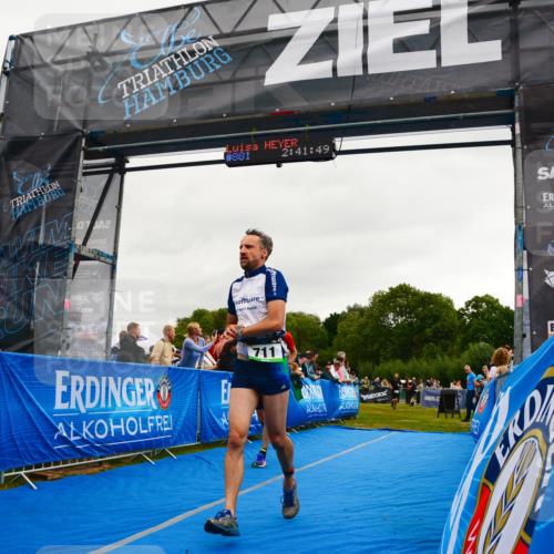 30.08.2026 - Elbe Triathlon Hamburg LAZAROV Photography http://msf.ph/oto/10082793 30.08.2026 11:31:52 Ziel 711, 1016, 1308, 1348 meine-sportfotos.de