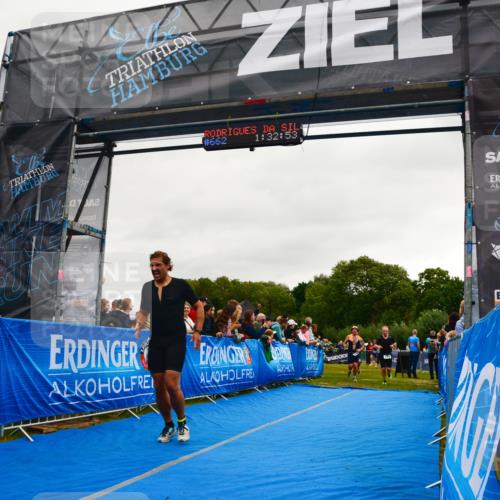 30.08.2026 - Elbe Triathlon Hamburg LAZAROV Photography http://msf.ph/oto/10082841 30.08.2026 11:32:13 Ziel 716, 729, 1026, 1062, 1170, 1369 meine-sportfotos.de
