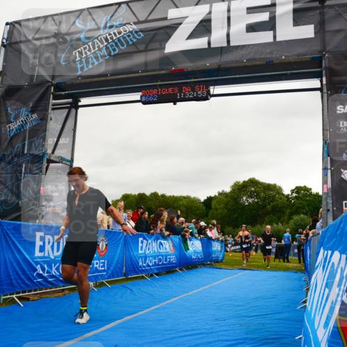30.08.2026 - Elbe Triathlon Hamburg LAZAROV Photography http://msf.ph/oto/10082844 30.08.2026 11:32:14 Ziel 716, 729, 1026, 1170, 1369 meine-sportfotos.de