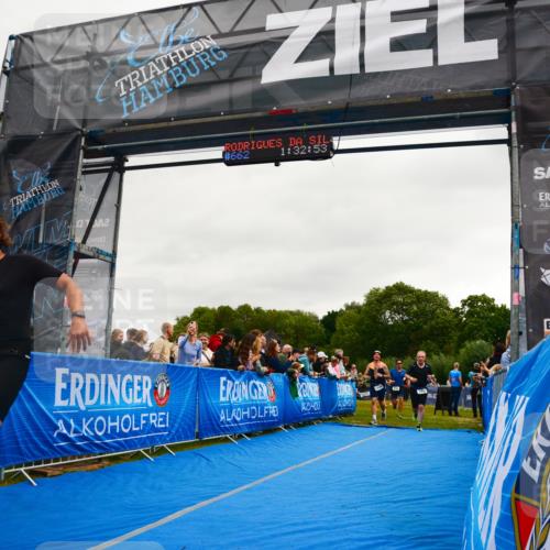30.08.2026 - Elbe Triathlon Hamburg LAZAROV Photography http://msf.ph/oto/10082852 30.08.2026 11:32:14 Ziel 716, 729, 1026, 1170, 1369 meine-sportfotos.de