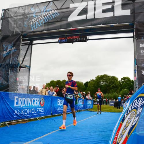 30.08.2026 - Elbe Triathlon Hamburg LAZAROV Photography http://msf.ph/oto/10082865 30.08.2026 11:32:21 Ziel 716, 729, 1026, 1369, 1438 meine-sportfotos.de