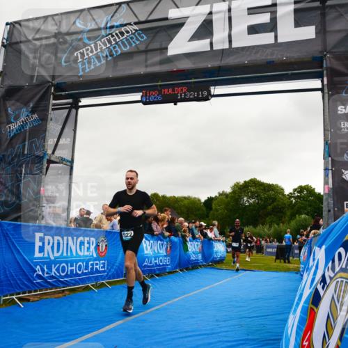 30.08.2026 - Elbe Triathlon Hamburg LAZAROV Photography http://msf.ph/oto/10082892 30.08.2026 11:32:31 Ziel 509, 690, 1086, 1189, 1222 meine-sportfotos.de