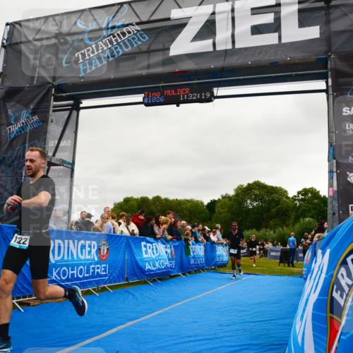 30.08.2026 - Elbe Triathlon Hamburg LAZAROV Photography http://msf.ph/oto/10082898 30.08.2026 11:32:32 Ziel 509, 690, 1086, 1189, 1222 meine-sportfotos.de