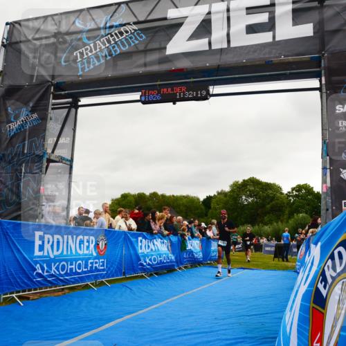30.08.2026 - Elbe Triathlon Hamburg LAZAROV Photography http://msf.ph/oto/10082903 30.08.2026 11:32:32 Ziel 509, 690, 1086, 1189, 1222 meine-sportfotos.de
