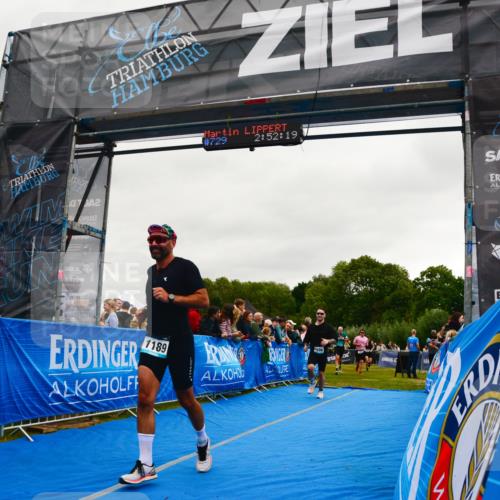 30.08.2026 - Elbe Triathlon Hamburg LAZAROV Photography http://msf.ph/oto/10082910 30.08.2026 11:32:34 Ziel 509, 690, 1051, 1086, 1189, 1222 meine-sportfotos.de
