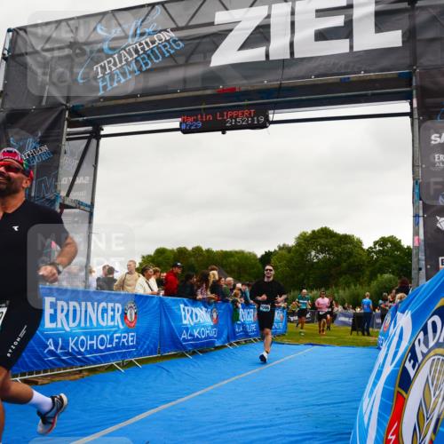 30.08.2026 - Elbe Triathlon Hamburg LAZAROV Photography http://msf.ph/oto/10082915 30.08.2026 11:32:35 Ziel 509, 690, 1051, 1086, 1189, 1222 meine-sportfotos.de