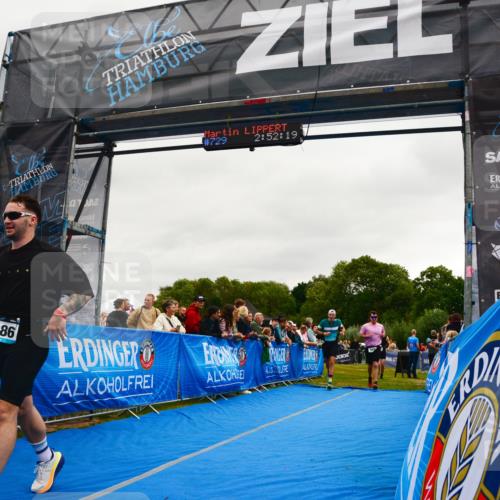 30.08.2026 - Elbe Triathlon Hamburg LAZAROV Photography http://msf.ph/oto/10082926 30.08.2026 11:32:37 Ziel 509, 690, 1051, 1086, 1189 meine-sportfotos.de