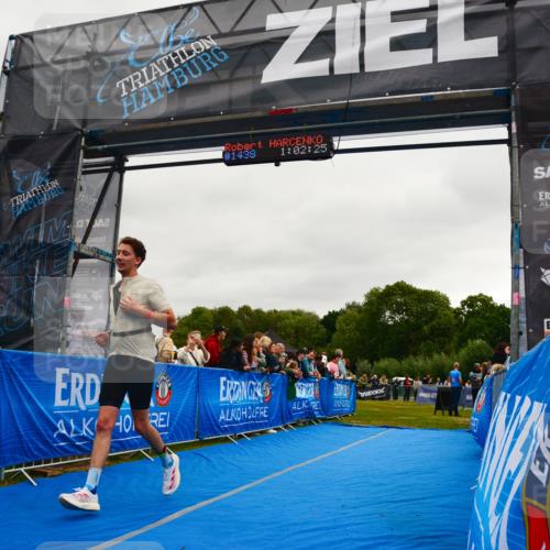 30.08.2026 - Elbe Triathlon Hamburg LAZAROV Photography http://msf.ph/oto/10082961 30.08.2026 11:32:46 Ziel 604 meine-sportfotos.de
