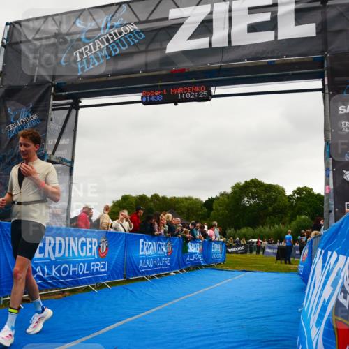 30.08.2026 - Elbe Triathlon Hamburg LAZAROV Photography http://msf.ph/oto/10082965 30.08.2026 11:32:47 Ziel 604 meine-sportfotos.de