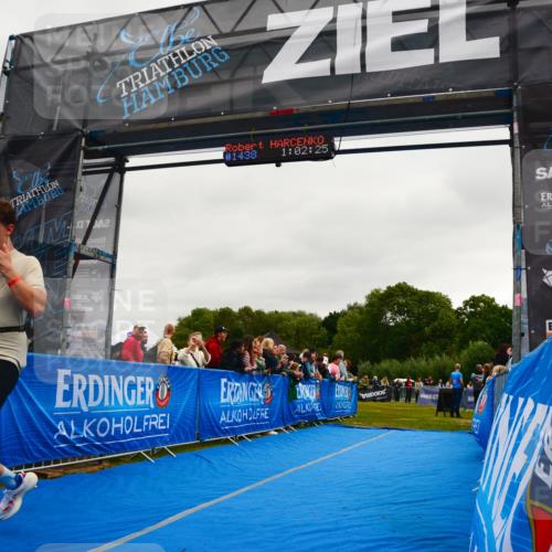 30.08.2026 - Elbe Triathlon Hamburg LAZAROV Photography http://msf.ph/oto/10082967 30.08.2026 11:32:47 Ziel 604 meine-sportfotos.de