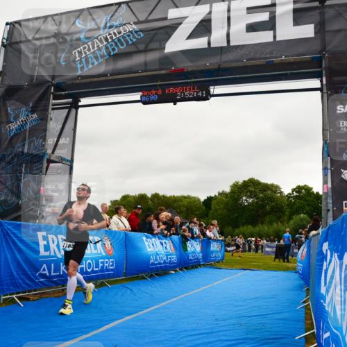 30.08.2026 - Elbe Triathlon Hamburg LAZAROV Photography http://msf.ph/oto/10082971 30.08.2026 11:33:02 Ziel 1184 meine-sportfotos.de