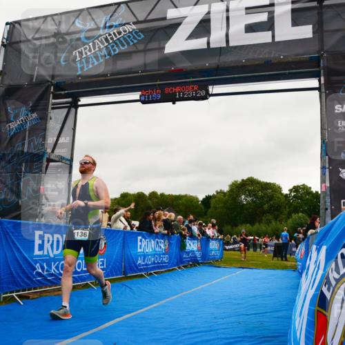 30.08.2026 - Elbe Triathlon Hamburg LAZAROV Photography http://msf.ph/oto/10082997 30.08.2026 11:33:21 Ziel 937, 1136, 1159, 1254 meine-sportfotos.de
