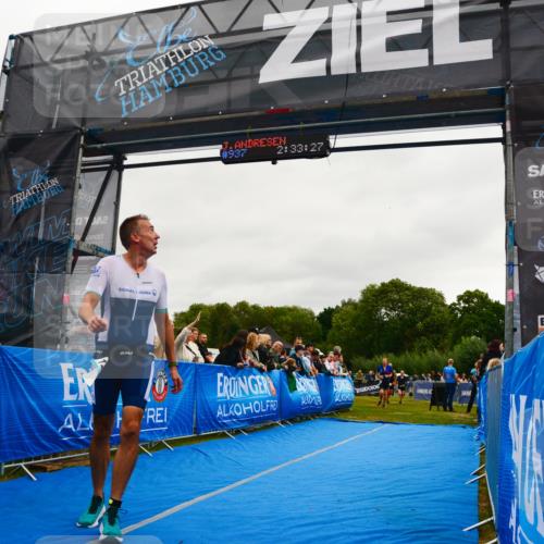 30.08.2026 - Elbe Triathlon Hamburg LAZAROV Photography http://msf.ph/oto/10083030 30.08.2026 11:33:30 Ziel 843, 1126, 1254, 1313 meine-sportfotos.de