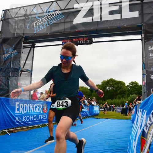 30.08.2026 - Elbe Triathlon Hamburg LAZAROV Photography http://msf.ph/oto/10083040 30.08.2026 11:33:36 Ziel 843, 1126, 1289, 1313 meine-sportfotos.de