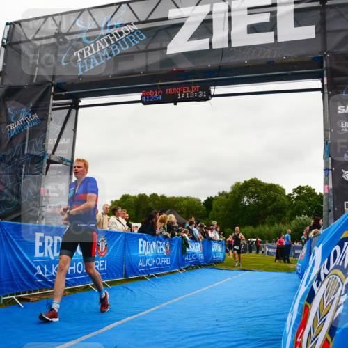 30.08.2026 - Elbe Triathlon Hamburg LAZAROV Photography http://msf.ph/oto/10083050 30.08.2026 11:33:37 Ziel 843, 1126, 1289, 1313 meine-sportfotos.de
