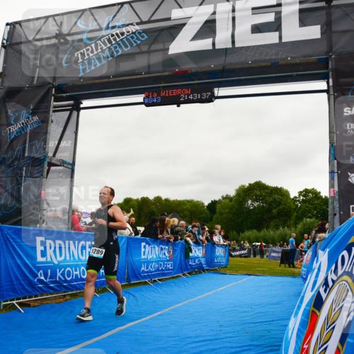 30.08.2026 - Elbe Triathlon Hamburg LAZAROV Photography http://msf.ph/oto/10083061 30.08.2026 11:33:41 Ziel 1289 meine-sportfotos.de
