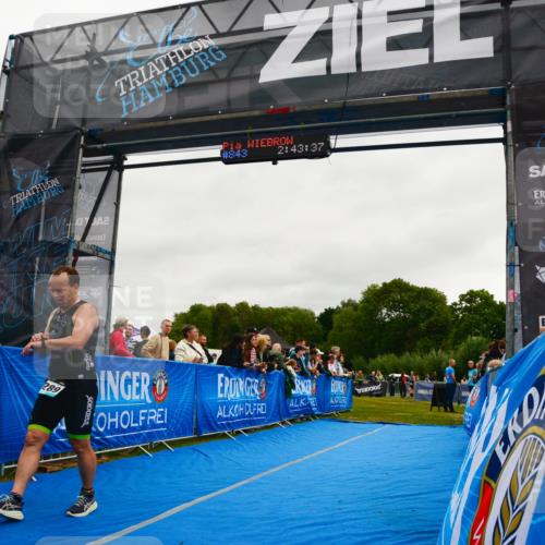 30.08.2026 - Elbe Triathlon Hamburg LAZAROV Photography http://msf.ph/oto/10083071 30.08.2026 11:33:42 Ziel 1289 meine-sportfotos.de