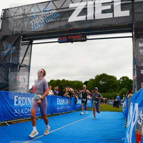 30.08.2026 - Elbe Triathlon Hamburg LAZAROV Photography http://msf.ph/oto/10083076 30.08.2026 11:33:56 Ziel 680, 863, 870, 1166, 1452 meine-sportfotos.de