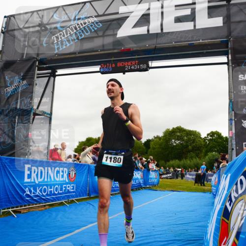 30.08.2026 - Elbe Triathlon Hamburg LAZAROV Photography http://msf.ph/oto/10083126 30.08.2026 11:34:06 Ziel 1166, 1180, 1234 meine-sportfotos.de