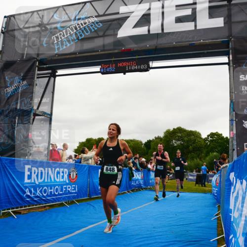 30.08.2026 - Elbe Triathlon Hamburg LAZAROV Photography http://msf.ph/oto/10083134 30.08.2026 11:34:19 Ziel 848, 1149, 1153, 1199 meine-sportfotos.de
