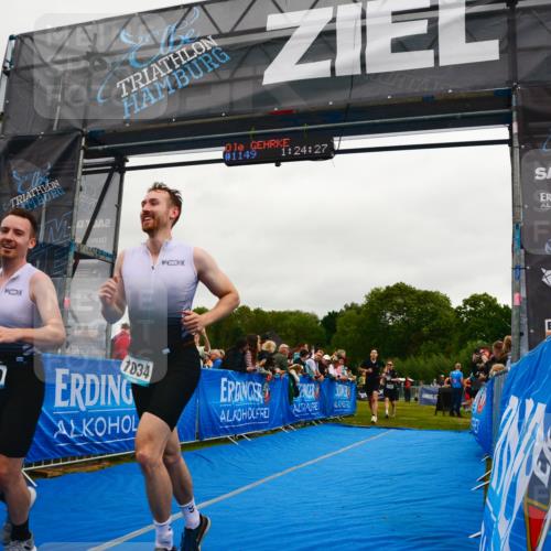 30.08.2026 - Elbe Triathlon Hamburg LAZAROV Photography http://msf.ph/oto/10083210 30.08.2026 11:34:49 Ziel 1034, 1090, 1129, 1157 meine-sportfotos.de