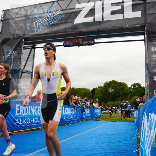 30.08.2026 - Elbe Triathlon Hamburg LAZAROV Photography http://msf.ph/oto/10083259 30.08.2026 11:35:02 Ziel 578, 903, 1213, 1230, 1441 meine-sportfotos.de
