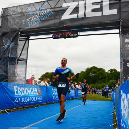 30.08.2026 - Elbe Triathlon Hamburg LAZAROV Photography http://msf.ph/oto/10083265 30.08.2026 11:35:07 Ziel 1213, 1230 meine-sportfotos.de
