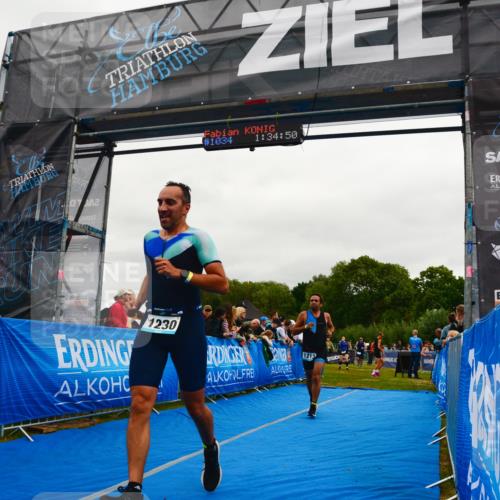 30.08.2026 - Elbe Triathlon Hamburg LAZAROV Photography http://msf.ph/oto/10083270 30.08.2026 11:35:07 Ziel 1213, 1230 meine-sportfotos.de