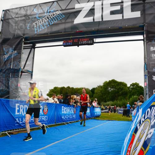 30.08.2026 - Elbe Triathlon Hamburg LAZAROV Photography http://msf.ph/oto/10083300 30.08.2026 11:35:23 Ziel 780, 831, 1318 meine-sportfotos.de