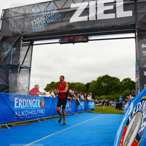 30.08.2026 - Elbe Triathlon Hamburg LAZAROV Photography http://msf.ph/oto/10083308 30.08.2026 11:35:24 Ziel 780, 831, 1318 meine-sportfotos.de