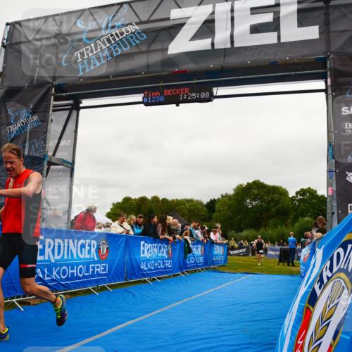 30.08.2026 - Elbe Triathlon Hamburg LAZAROV Photography http://msf.ph/oto/10083318 30.08.2026 11:35:25 Ziel 780, 831, 1177, 1318 meine-sportfotos.de