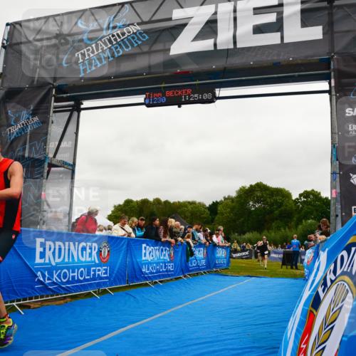 30.08.2026 - Elbe Triathlon Hamburg LAZAROV Photography http://msf.ph/oto/10083320 30.08.2026 11:35:25 Ziel 780, 831, 1177, 1318 meine-sportfotos.de