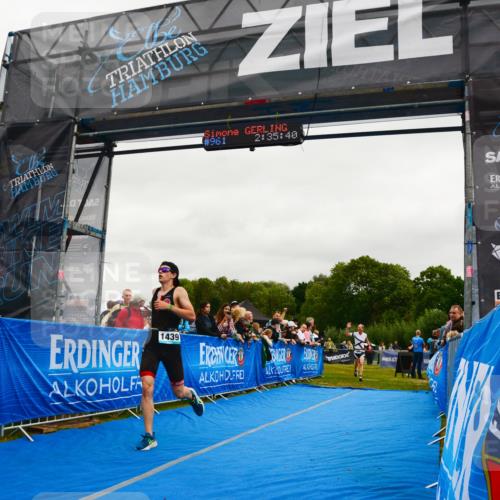 30.08.2026 - Elbe Triathlon Hamburg LAZAROV Photography http://msf.ph/oto/10083393 30.08.2026 11:36:00 Ziel 1139, 1295, 1439 meine-sportfotos.de