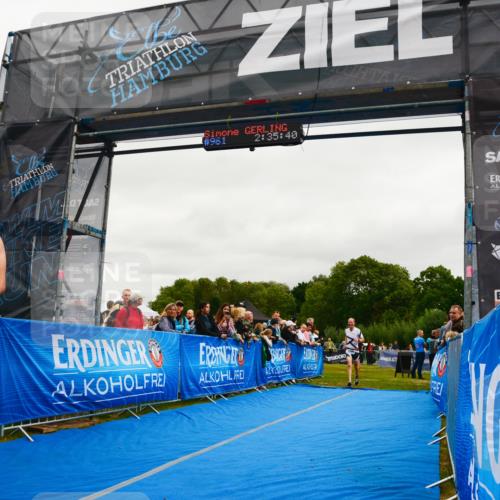 30.08.2026 - Elbe Triathlon Hamburg LAZAROV Photography http://msf.ph/oto/10083404 30.08.2026 11:36:01 Ziel 1139, 1295, 1439 meine-sportfotos.de