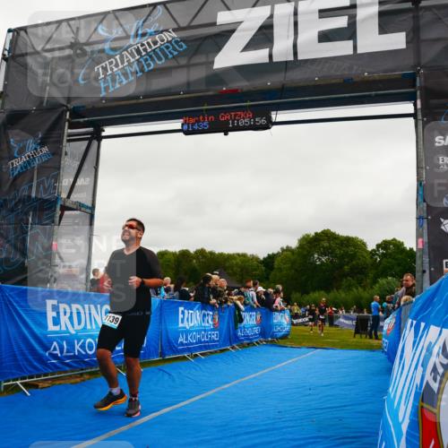 30.08.2026 - Elbe Triathlon Hamburg LAZAROV Photography http://msf.ph/oto/10083422 30.08.2026 11:36:08 Ziel 929, 1139, 1305 meine-sportfotos.de