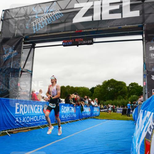 30.08.2026 - Elbe Triathlon Hamburg LAZAROV Photography http://msf.ph/oto/10083515 30.08.2026 11:36:25 Ziel 977, 1446 meine-sportfotos.de