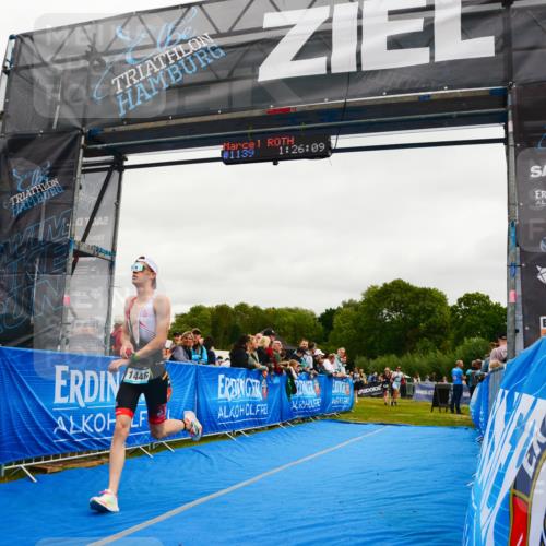 30.08.2026 - Elbe Triathlon Hamburg LAZAROV Photography http://msf.ph/oto/10083518 30.08.2026 11:36:26 Ziel 977, 1446 meine-sportfotos.de