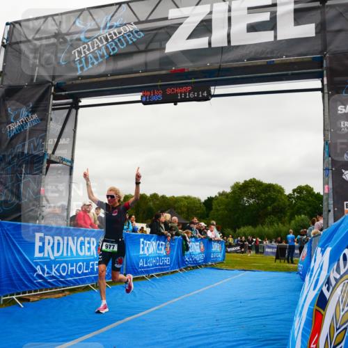 30.08.2026 - Elbe Triathlon Hamburg LAZAROV Photography http://msf.ph/oto/10083529 30.08.2026 11:36:32 Ziel 568, 882, 977 meine-sportfotos.de