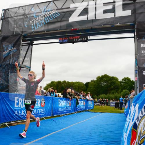 30.08.2026 - Elbe Triathlon Hamburg LAZAROV Photography http://msf.ph/oto/10083533 30.08.2026 11:36:33 Ziel 568, 882, 977 meine-sportfotos.de