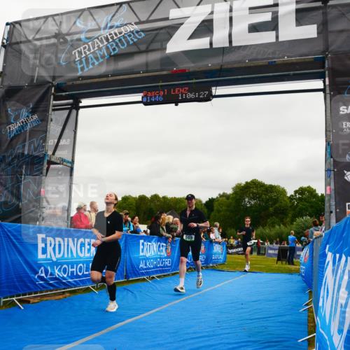 30.08.2026 - Elbe Triathlon Hamburg LAZAROV Photography http://msf.ph/oto/10083542 30.08.2026 11:36:40 Ziel 568, 796, 882 meine-sportfotos.de