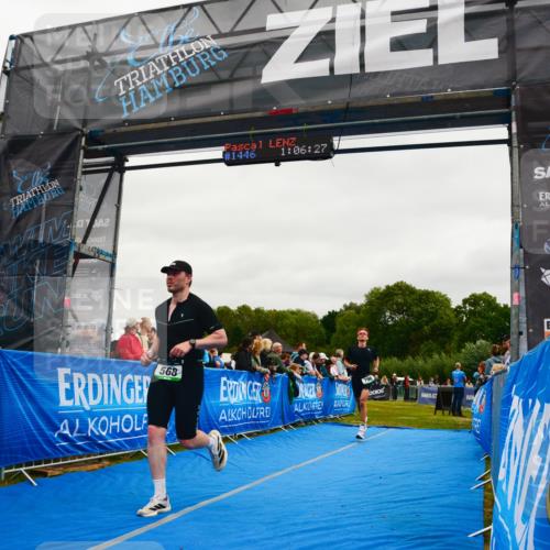 30.08.2026 - Elbe Triathlon Hamburg LAZAROV Photography http://msf.ph/oto/10083551 30.08.2026 11:36:41 Ziel 568, 796, 882 meine-sportfotos.de
