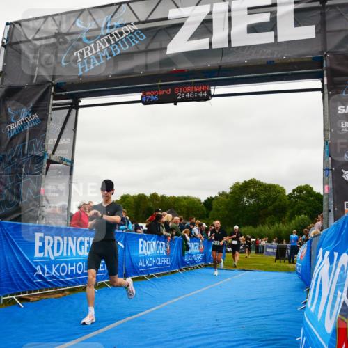 30.08.2026 - Elbe Triathlon Hamburg LAZAROV Photography http://msf.ph/oto/10083593 30.08.2026 11:37:00 Ziel 879, 1011, 1050, 1132, 1246, 1307 meine-sportfotos.de