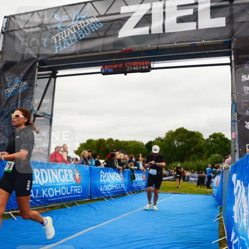 30.08.2026 - Elbe Triathlon Hamburg LAZAROV Photography http://msf.ph/oto/10083612 30.08.2026 11:37:03 Ziel 879, 1050, 1132, 1307 meine-sportfotos.de