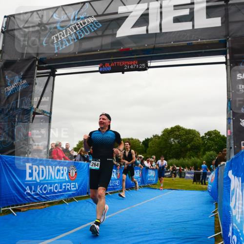 30.08.2026 - Elbe Triathlon Hamburg LAZAROV Photography http://msf.ph/oto/10083696 30.08.2026 11:37:43 Ziel 757, 1264, 1385, 1440 meine-sportfotos.de