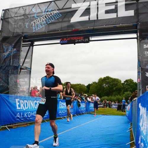 30.08.2026 - Elbe Triathlon Hamburg LAZAROV Photography http://msf.ph/oto/10083699 30.08.2026 11:37:43 Ziel 757, 1264, 1385, 1440 meine-sportfotos.de