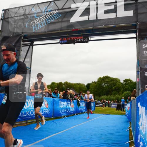 30.08.2026 - Elbe Triathlon Hamburg LAZAROV Photography http://msf.ph/oto/10083705 30.08.2026 11:37:44 Ziel 757, 1264, 1385, 1440 meine-sportfotos.de