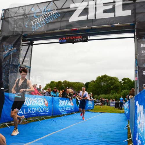 30.08.2026 - Elbe Triathlon Hamburg LAZAROV Photography http://msf.ph/oto/10083708 30.08.2026 11:37:44 Ziel 757, 1264, 1385, 1440 meine-sportfotos.de