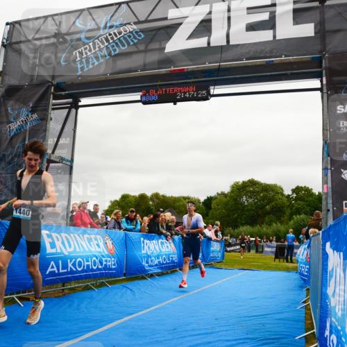 30.08.2026 - Elbe Triathlon Hamburg LAZAROV Photography http://msf.ph/oto/10083710 30.08.2026 11:37:44 Ziel 757, 1264, 1385, 1440 meine-sportfotos.de