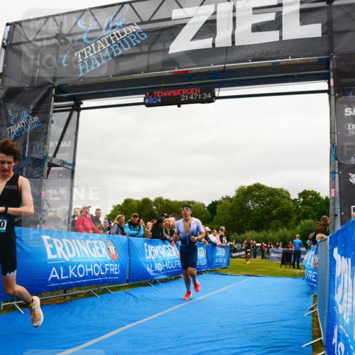 30.08.2026 - Elbe Triathlon Hamburg LAZAROV Photography http://msf.ph/oto/10083712 30.08.2026 11:37:45 Ziel 757, 1264, 1374, 1385, 1440 meine-sportfotos.de